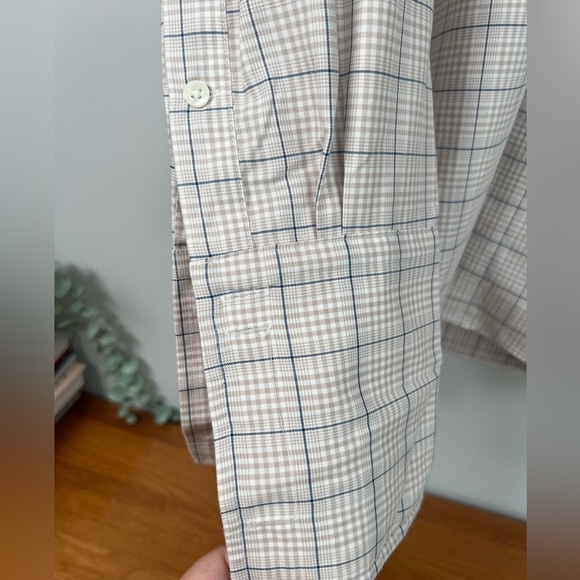 MICHAEL Michael Kors Dress Shirt Button-Up Non Iron Neutral 16 Collar - Picture 5 of 9